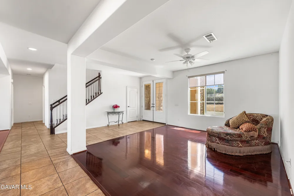 658 E Lago Lindo Road Palmdale, CA 93550