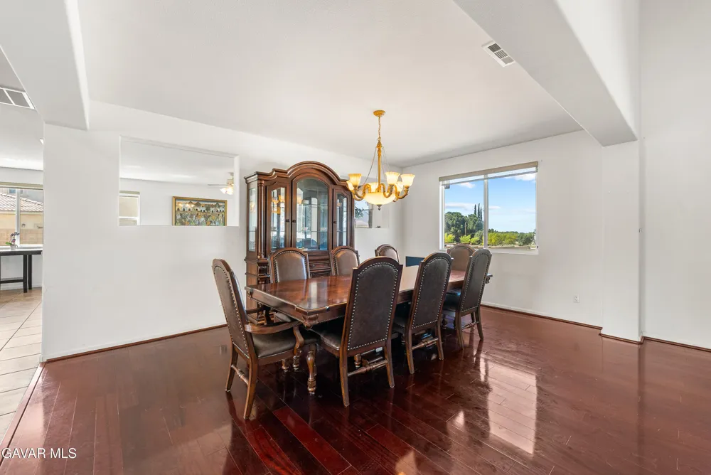 658 E Lago Lindo Road Palmdale, CA 93550