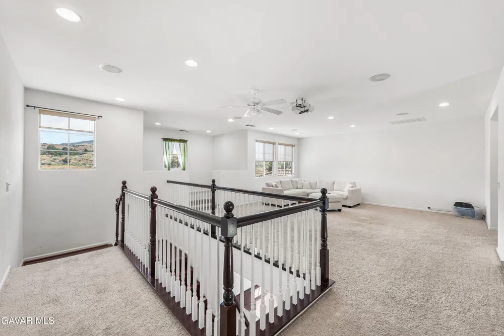658 E Lago Lindo Road Palmdale, CA 93550