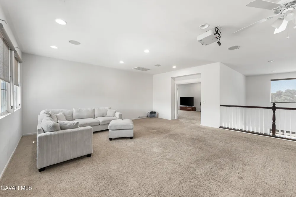658 E Lago Lindo Road Palmdale, CA 93550