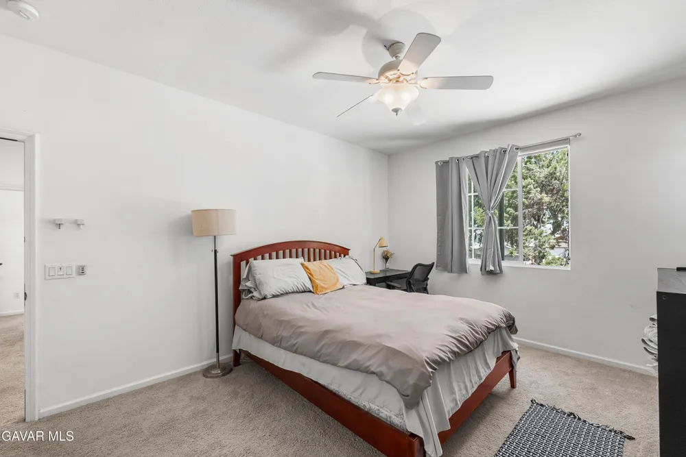658 E Lago Lindo Road Palmdale, CA 93550