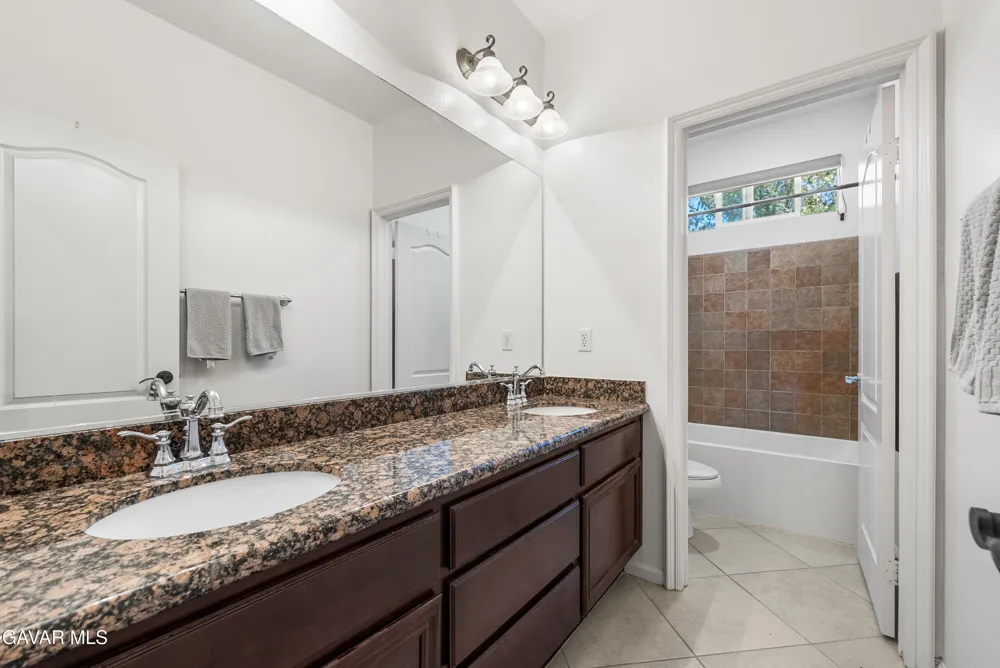 658 E Lago Lindo Road Palmdale, CA 93550