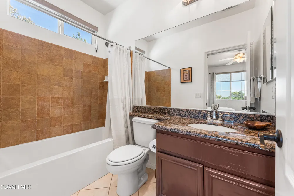 658 E Lago Lindo Road Palmdale, CA 93550