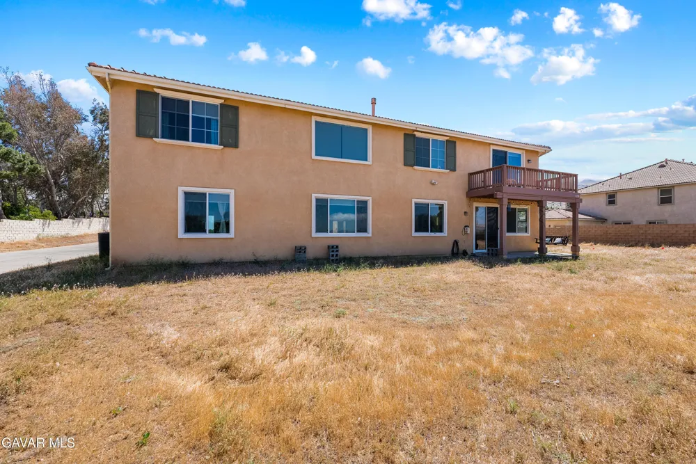 658 E Lago Lindo Road Palmdale, CA 93550