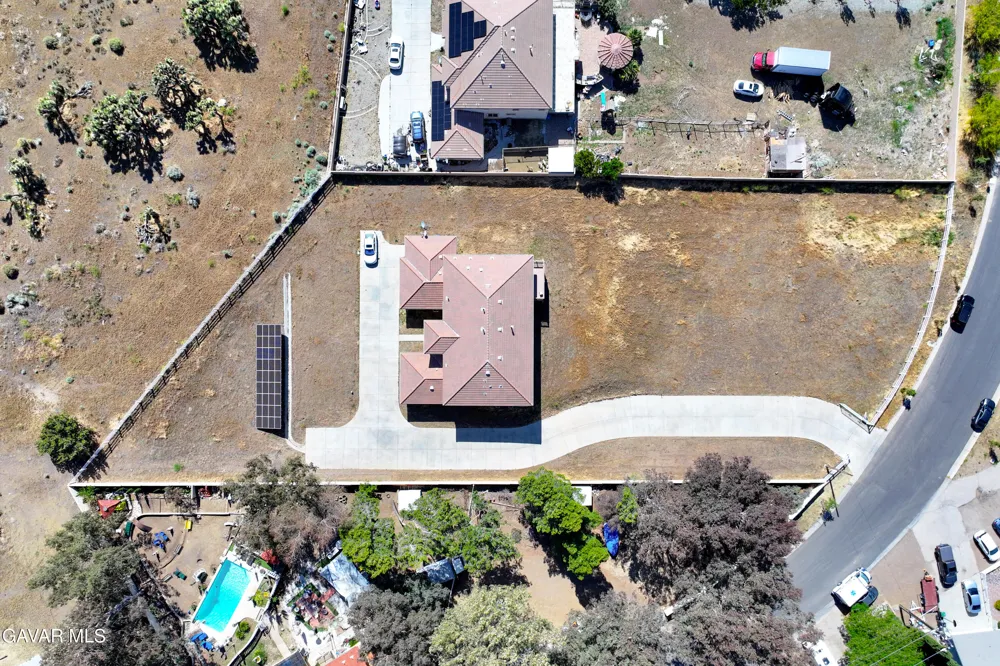 658 E Lago Lindo Road Palmdale, CA 93550