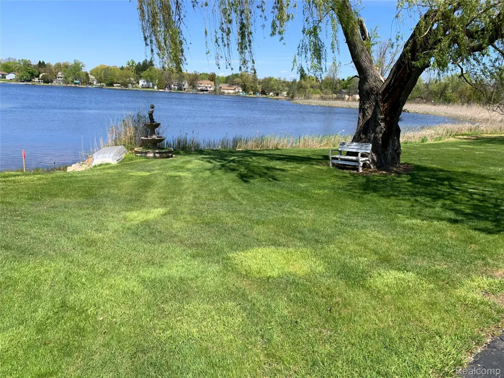 2400 S Baldwin Road Orion Charter Township, MI 48360