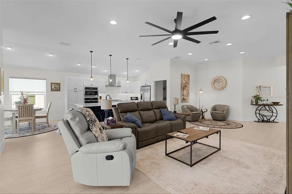 6776 ROBINETTE RUN RUN #Robinette Run The Villages, FL 34762