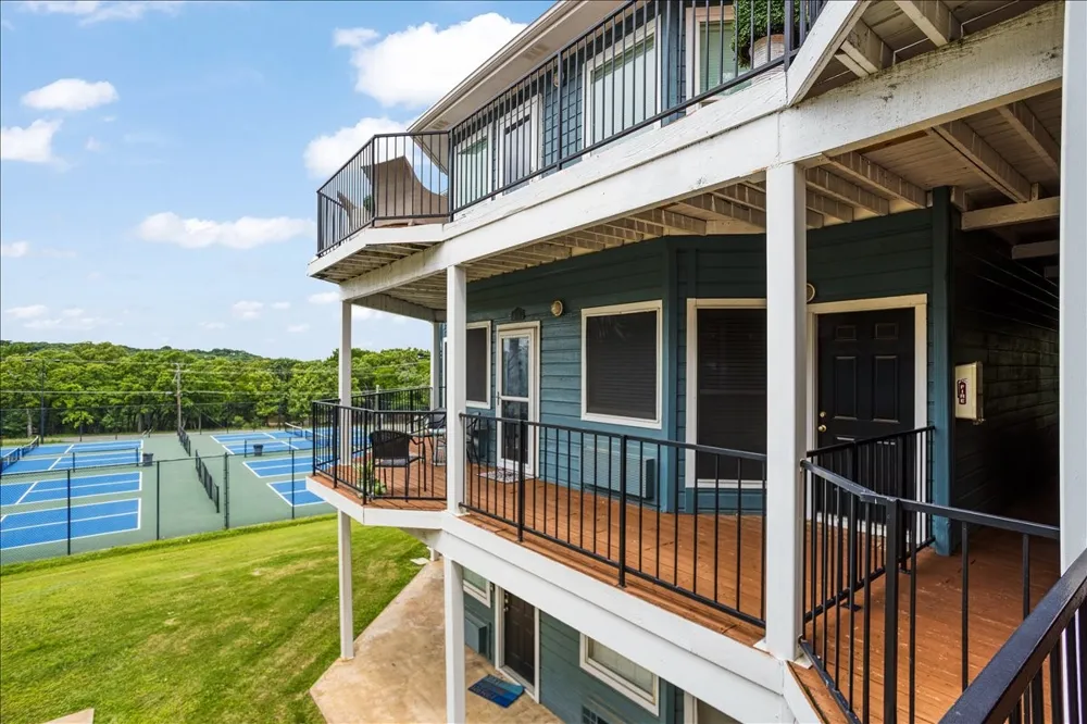 2164 Tanglewood Boulevard #D212 Pottsboro, TX 75076