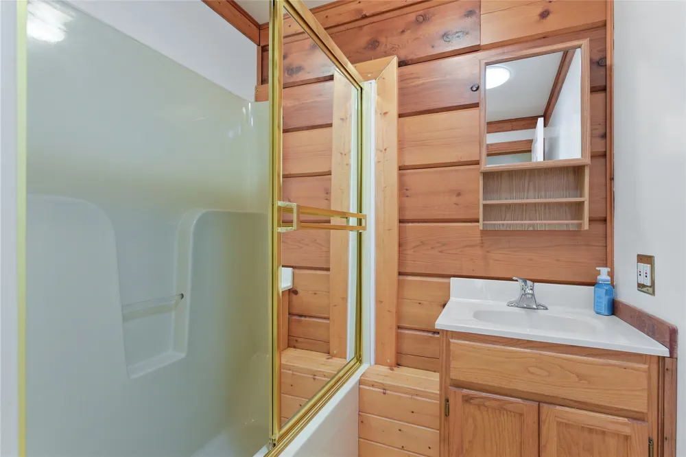 821 Ewing Road Ferris, TX 75125