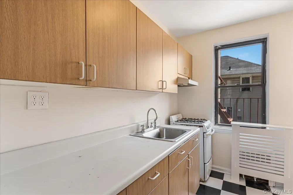257 Beach 128th Street #2B Belle Harbor, NY 11694