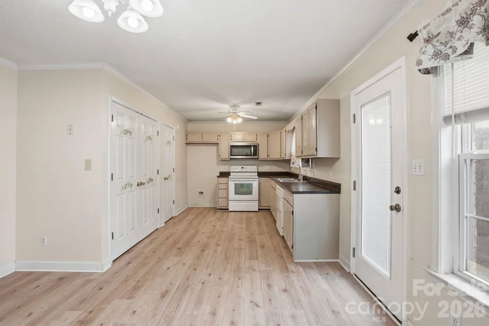 812 Maupin Avenue Salisbury, NC 28144
