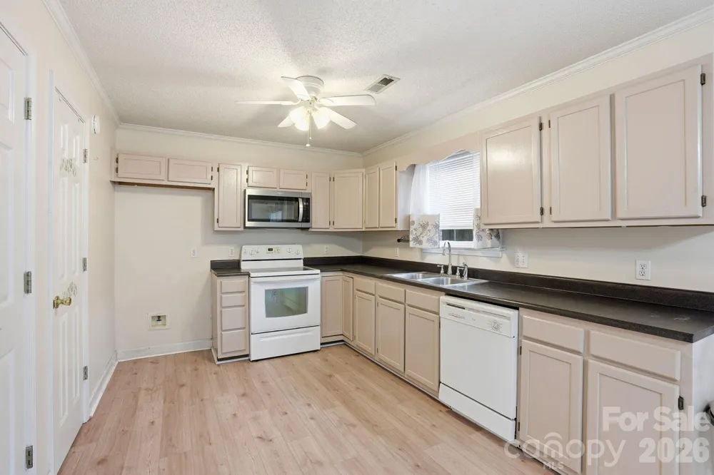812 Maupin Avenue Salisbury, NC 28144
