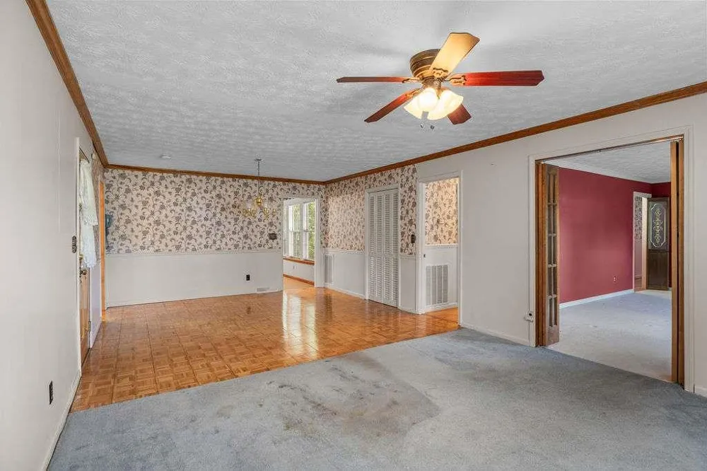 8 Montre Circle Silver Creek, GA 30173