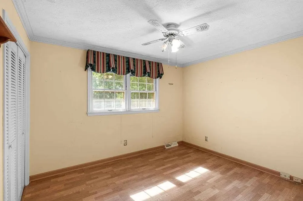 8 Montre Circle Silver Creek, GA 30173
