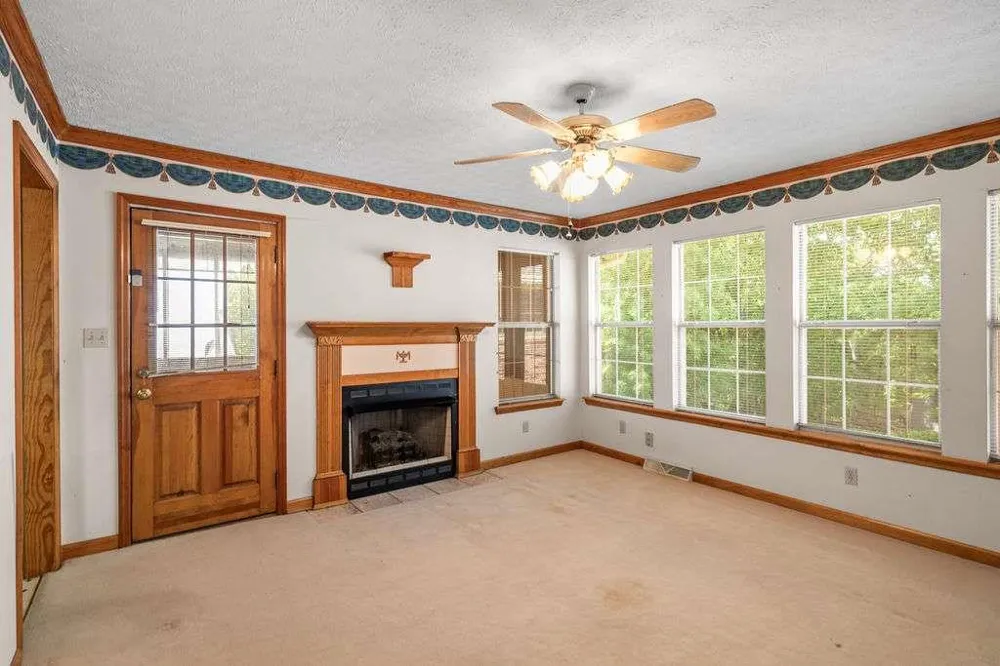 8 Montre Circle Silver Creek, GA 30173