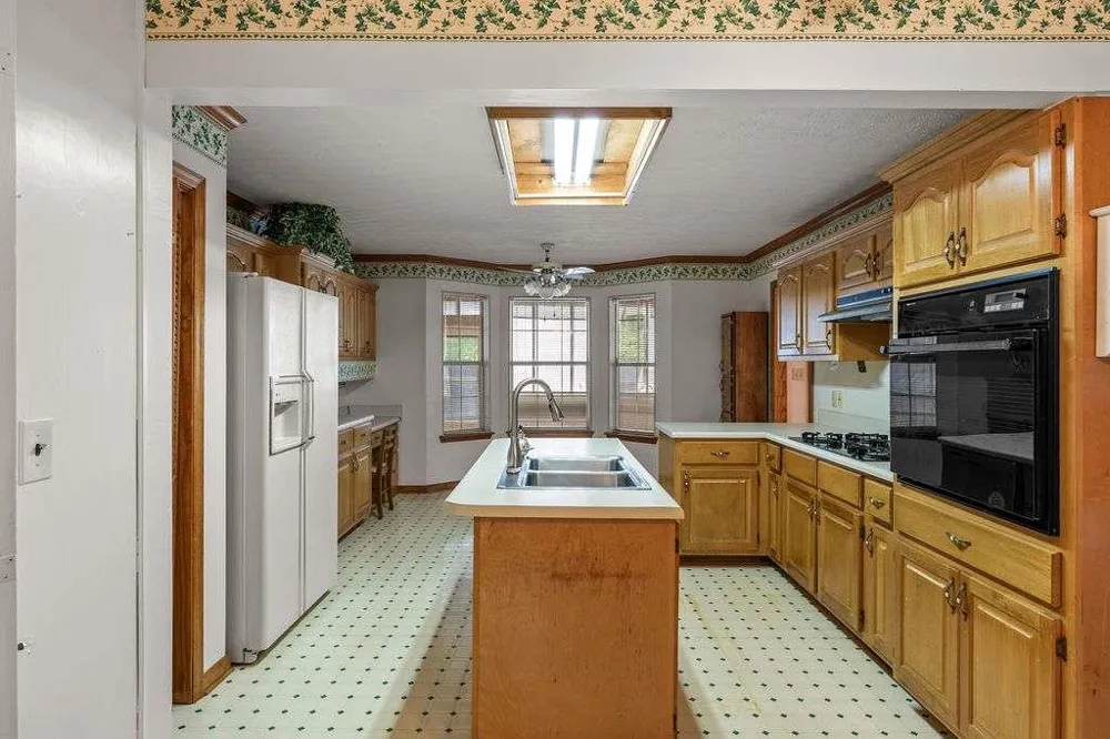 8 Montre Circle Silver Creek, GA 30173