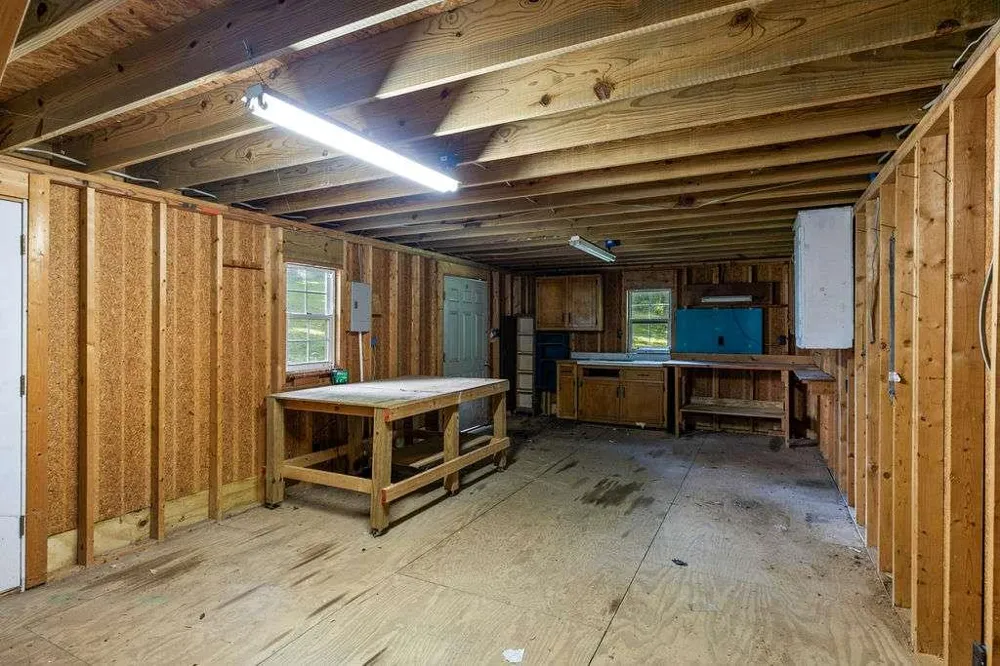 8 Montre Circle Silver Creek, GA 30173
