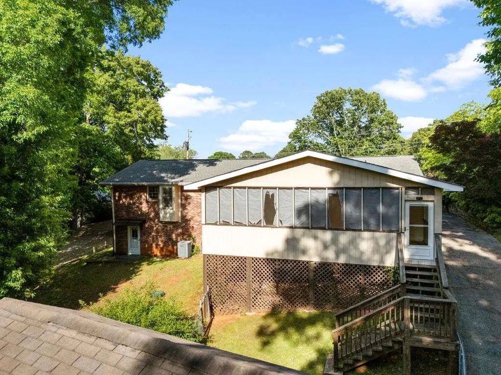 8 Montre Circle Silver Creek, GA 30173