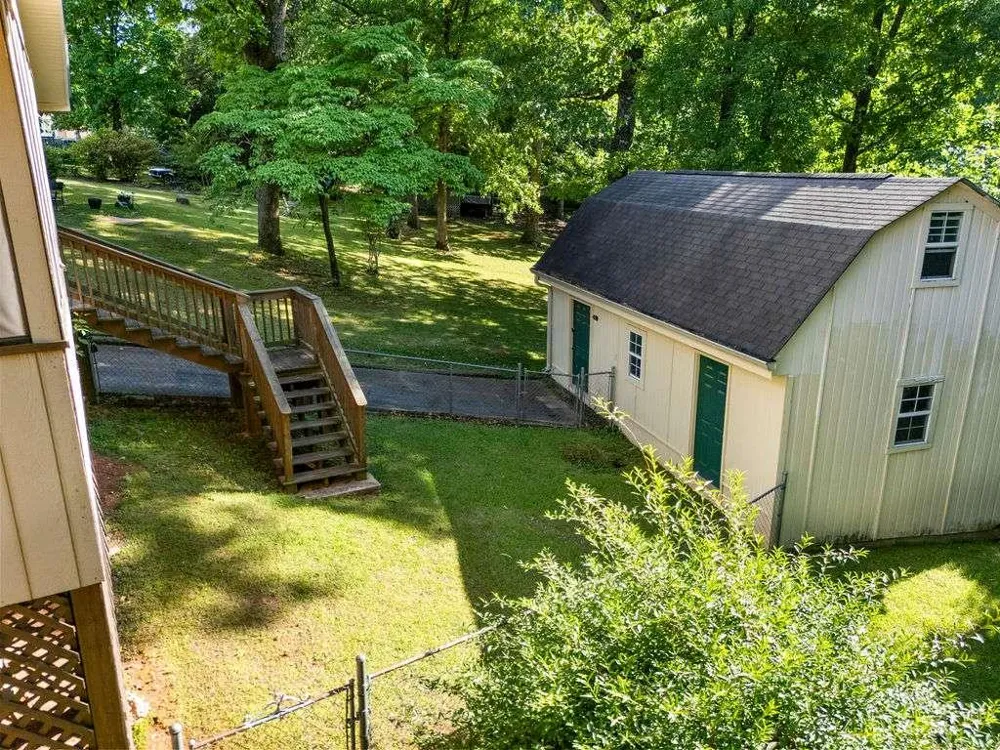 8 Montre Circle Silver Creek, GA 30173