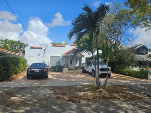 2231 NW 4th Ter