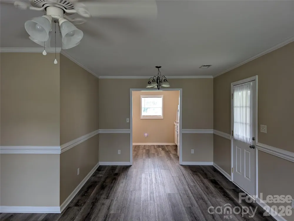 421 West Avenue W Troutman, NC 28166