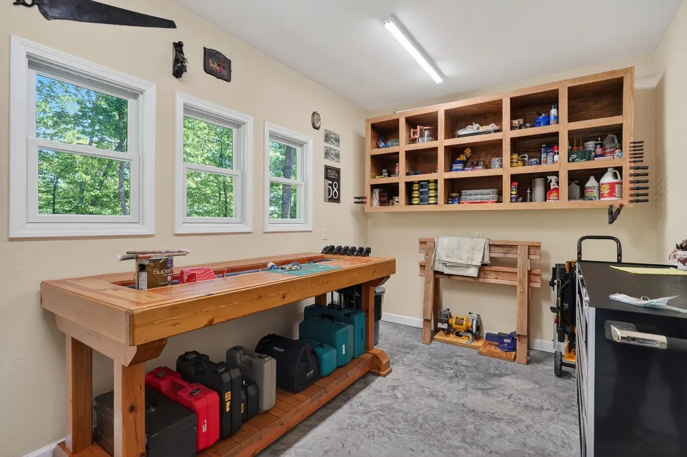 865 Eastridge Pass Monterey, TN 38574