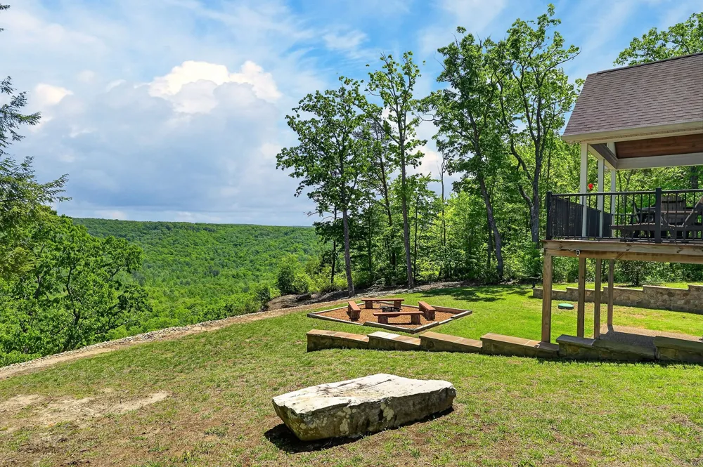 865 Eastridge Pass Monterey, TN 38574