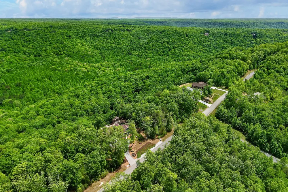 865 Eastridge Pass Monterey, TN 38574