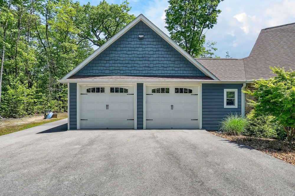 865 Eastridge Pass Monterey, TN 38574