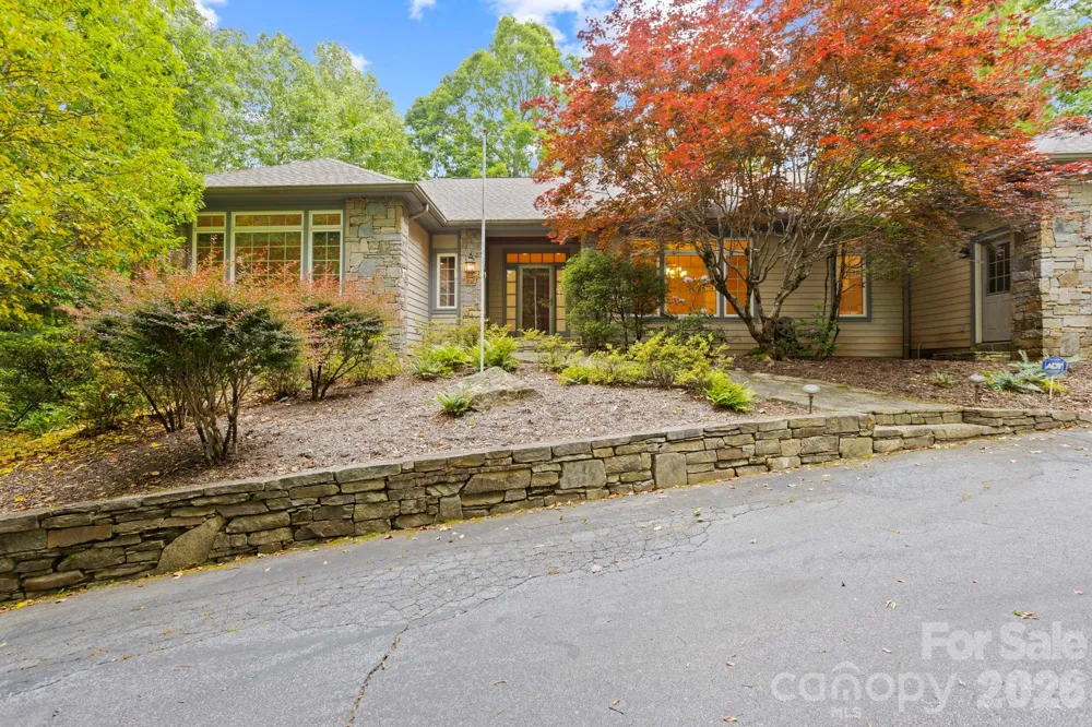 132 Berry Creek Drive Flat Rock, NC 28731