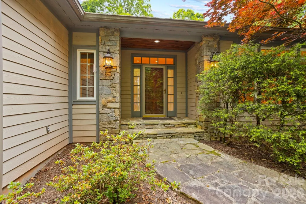 132 Berry Creek Drive Flat Rock, NC 28731
