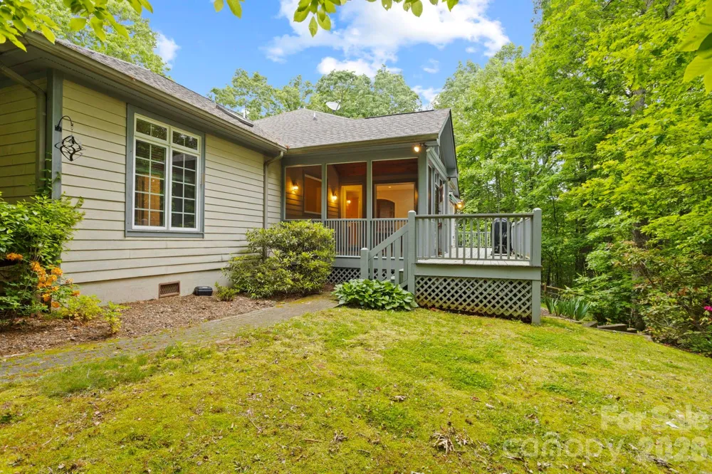132 Berry Creek Drive Flat Rock, NC 28731