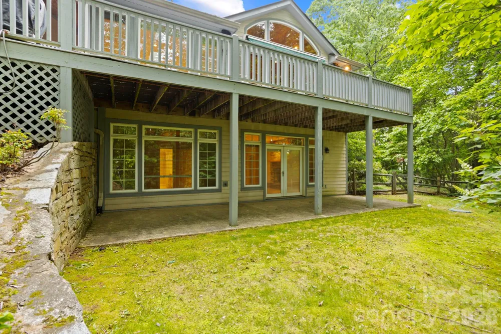 132 Berry Creek Drive Flat Rock, NC 28731