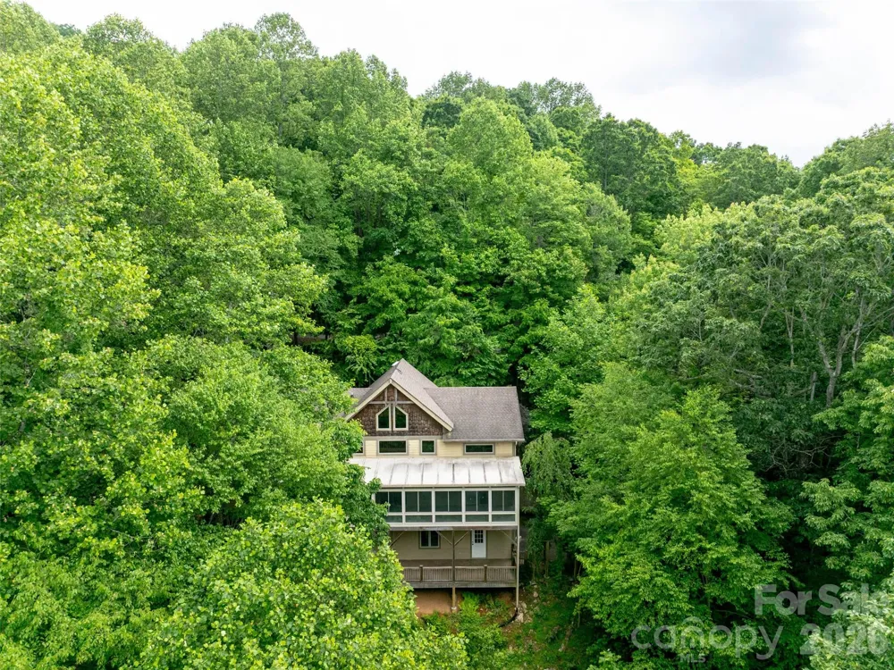 82 Red Oak Drive Mills River, NC 28759