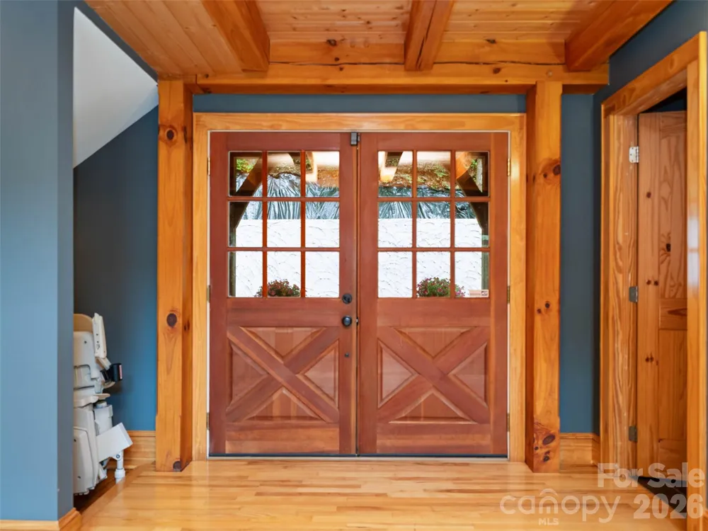 82 Red Oak Drive Mills River, NC 28759