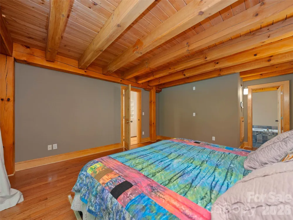 82 Red Oak Drive Mills River, NC 28759