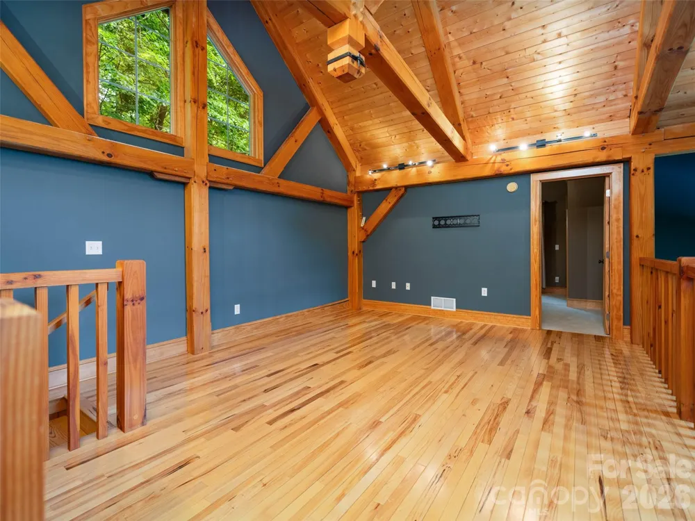 82 Red Oak Drive Mills River, NC 28759