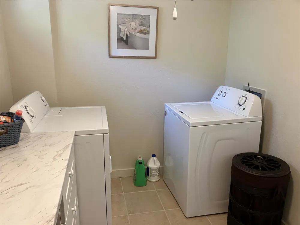 172 Giant Cedar Trail Whitney, TX 76692