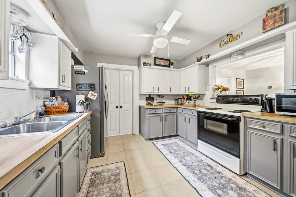 172 Giant Cedar Trail Whitney, TX 76692