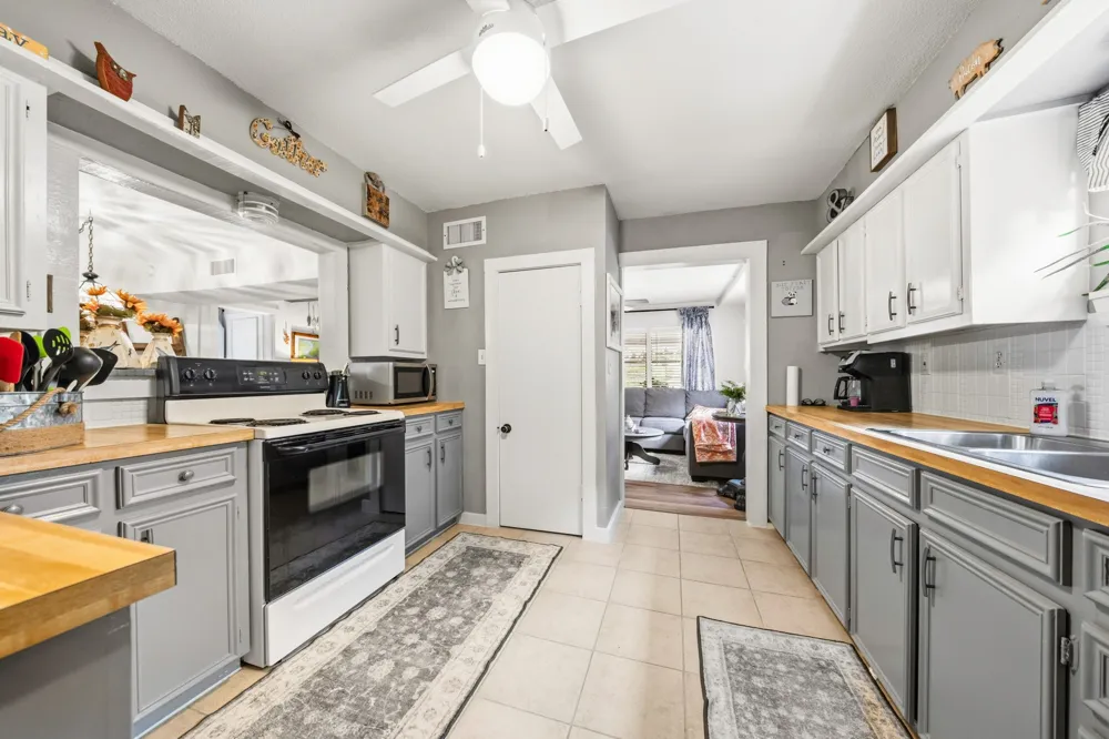172 Giant Cedar Trail Whitney, TX 76692