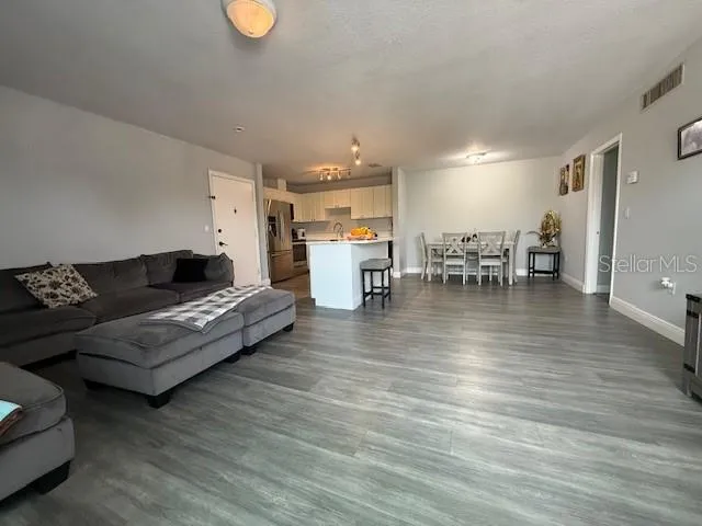 444 BANYON TREE CIRCLE #202 Maitland, FL 32751