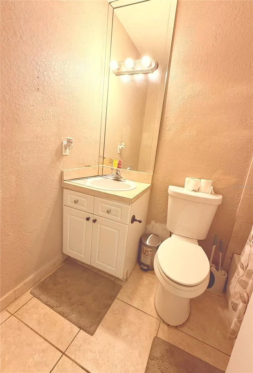444 BANYON TREE CIRCLE #202 Maitland, FL 32751