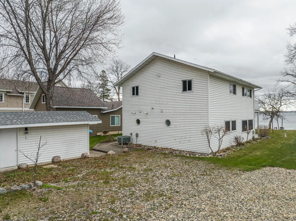 21468 County Highway 20 Pelican Rapids, MN 56572