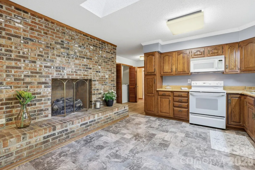 1 Mountain Heritage Place Candler, NC 28715