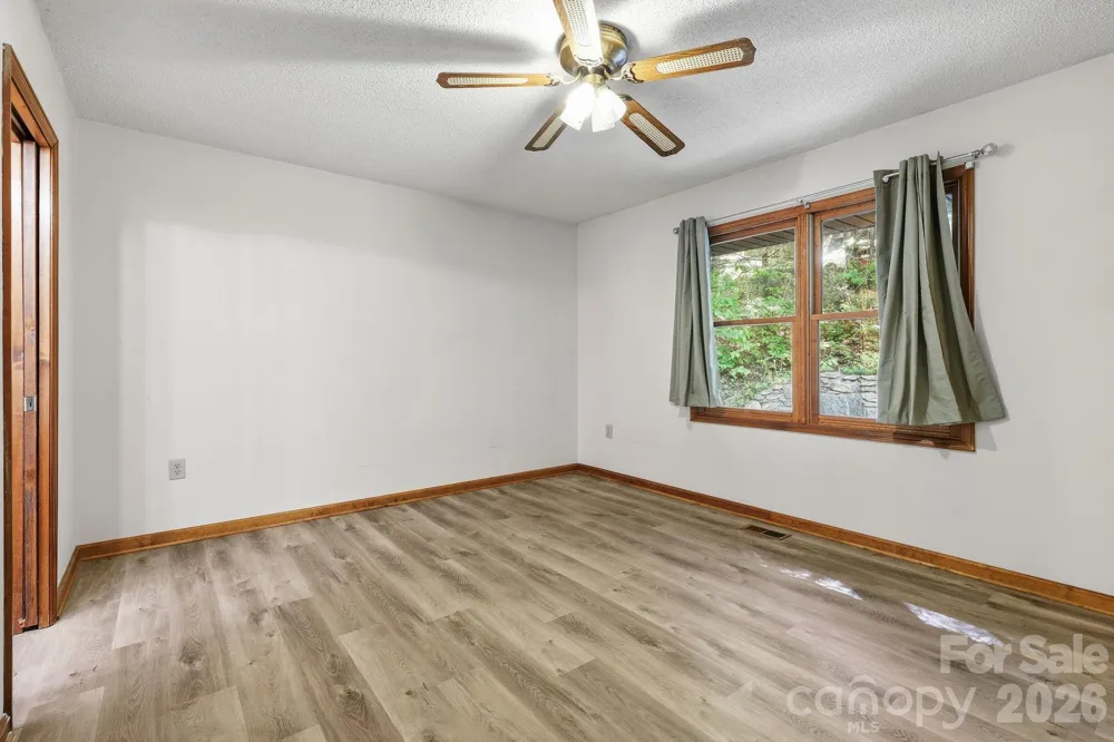 1 Mountain Heritage Place Candler, NC 28715