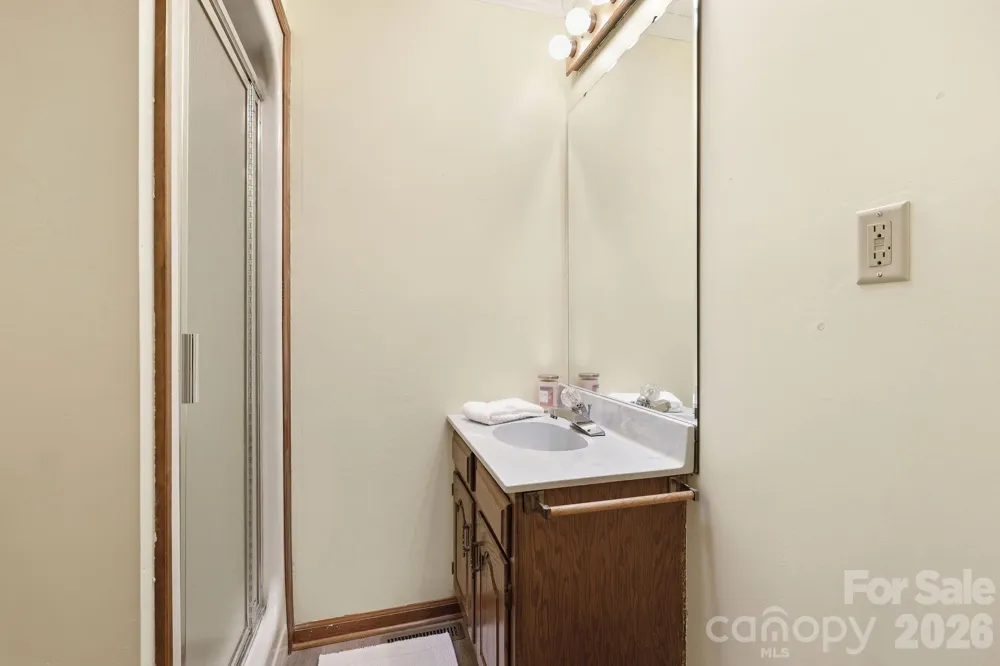 1 Mountain Heritage Place Candler, NC 28715