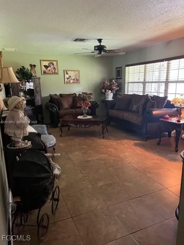 826 B Rd. La Belle, FL 33935