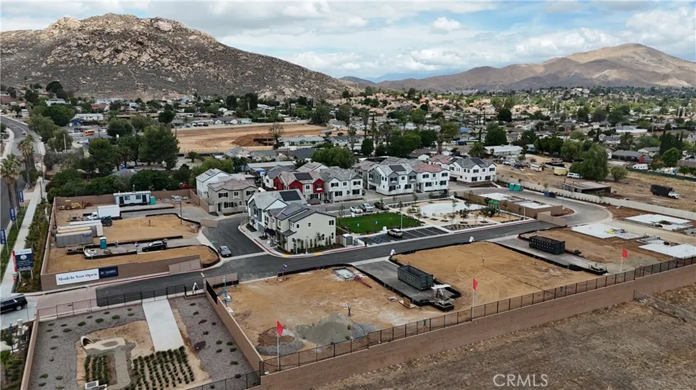 8637 Areca Lane Jurupa Valley, CA 92509