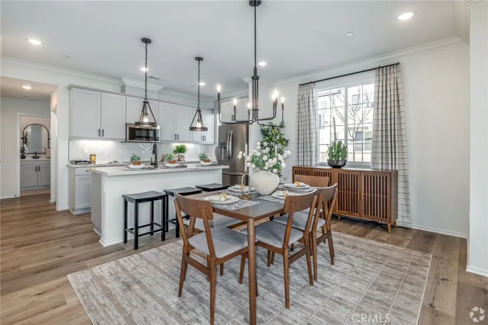 8637 Areca Lane Jurupa Valley, CA 92509