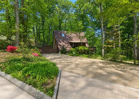 101 Longfellow Lane